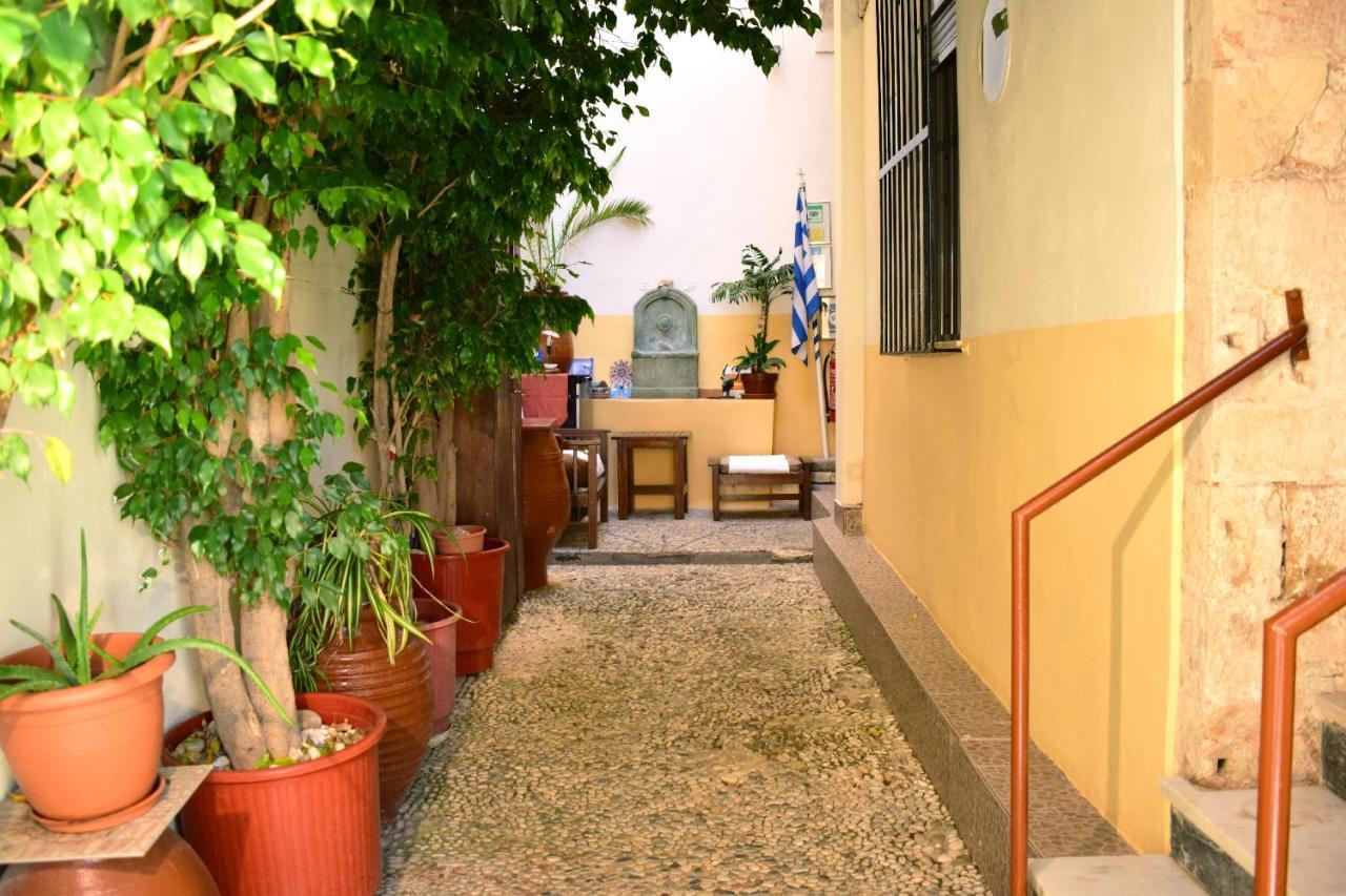Stoa Rooms Chania  Bagian luar foto