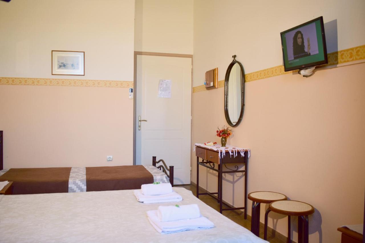 Stoa Rooms Chania  Bagian luar foto