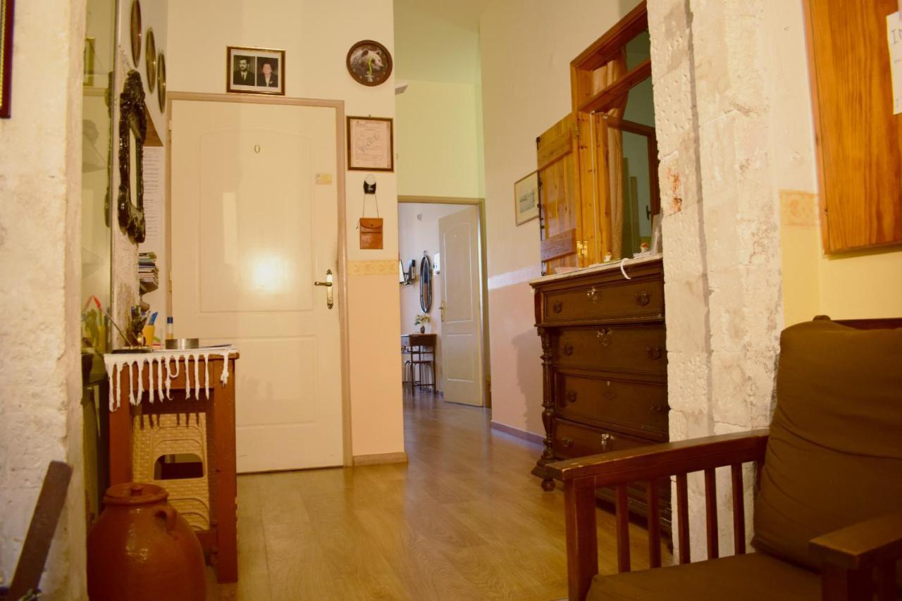 Stoa Rooms Chania  Bagian luar foto